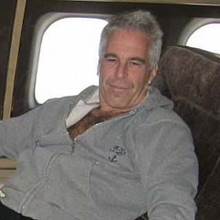 Sarah Ferguson va demanar matrimoni a Jeffrey Epstein