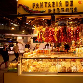Una ma�ana en el mercado de Sant Antoni de Barcelona