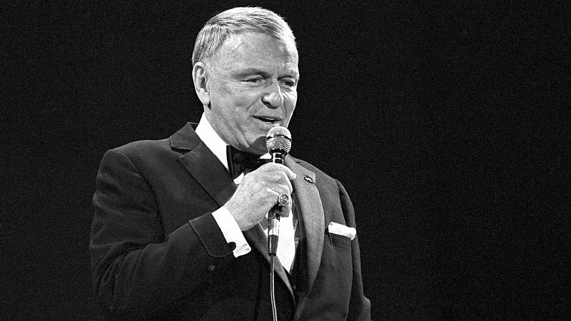 Tal día como hoy - Frank Sinatra - Escuchar ahora