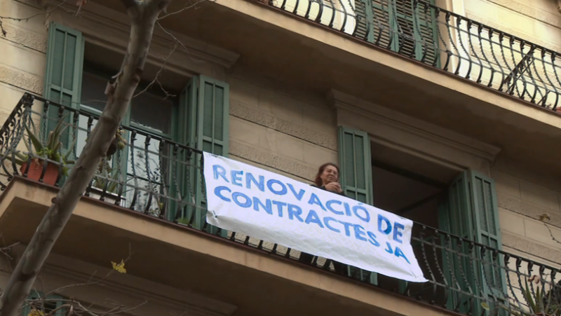 L'Entrellat - Anna Olesti sobre el bloc Papallona: "No marxarem fins que no es renovin els contractes" - L'Entrellat | Escoltar