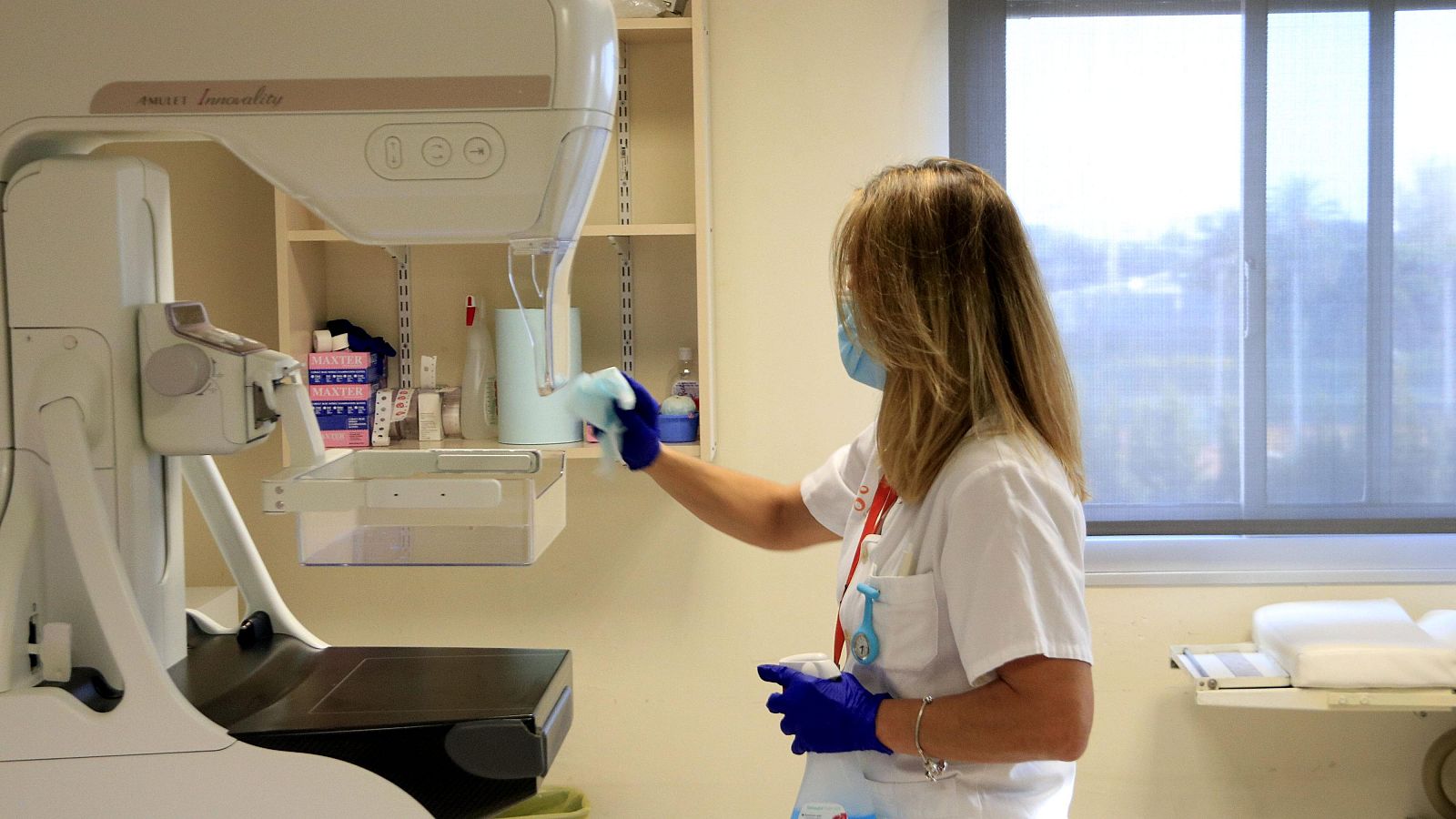 Maria Assumpció Vilà: "El càncer es detecta i es cura més, però encara tenim molta feina a fer" | Mireia Moreno