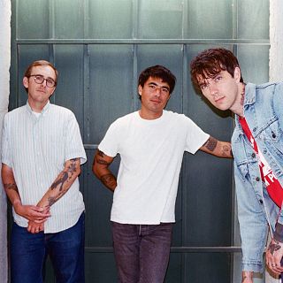 Joyce Manor, cortita y al pie