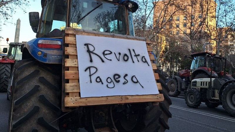 El mat� de R�dio 4 -  Els pagesos tornen a portar els tractors a Barcelona: "N'estem farts, no compleixen" - El mat� de R�dio 4 | Escoltar