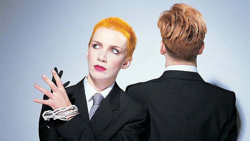 Tal día como hoy - Dave Stewart y Eurythmics - Escuchar ahora