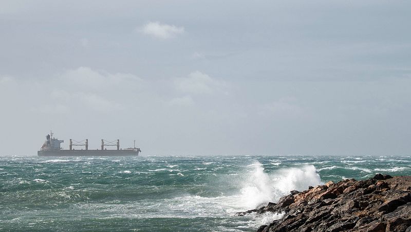 Dos meses sin faenar por las borrascas en Andalucía - Españoles en la mar | Escuchar