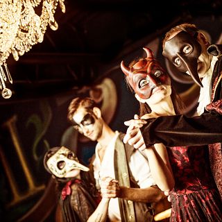 "Operando": Ópera y carnaval