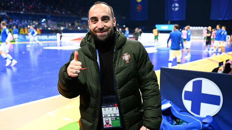 Ricardinho, exjugador de fútbol sala: "Me alegra mucho ver a España en la final" - Tablero deportivo | Escuchar