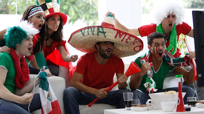 10.000 lugares para viajar con Ángela Gonzalo - México juega en casa: el Mundial de fútbol puerta de entrada para descubrir un país sin límites - 08/02/26 - Escuchar ahora