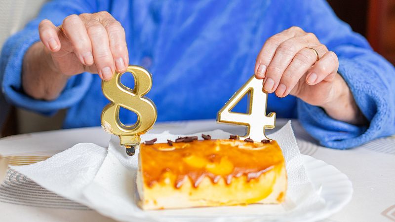 Raíz de 5 - El número 84, desde Orwell a Polonia, montados a caballo - 08/02/26 - Escuchar ahora