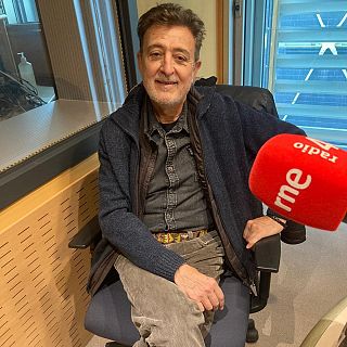 Manolo Garc�a: "Para qu� correr tanto si todos vamos a llegar al mismo sitio, disfrutemos ahora"