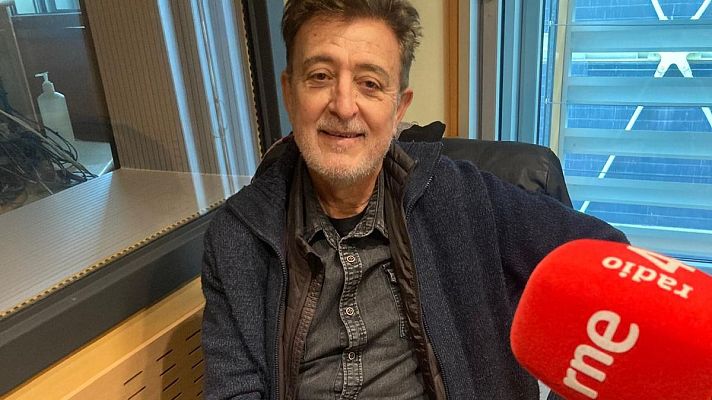 Manolo Garc�a: "Para qu� correr tanto si todos vamos a llegar al mismo sitio, disfrutemos ahora"