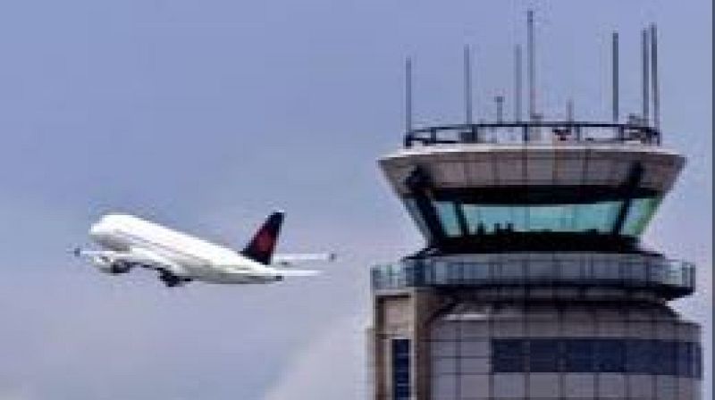 Una mañana en el control aéro - Escuchar ahora