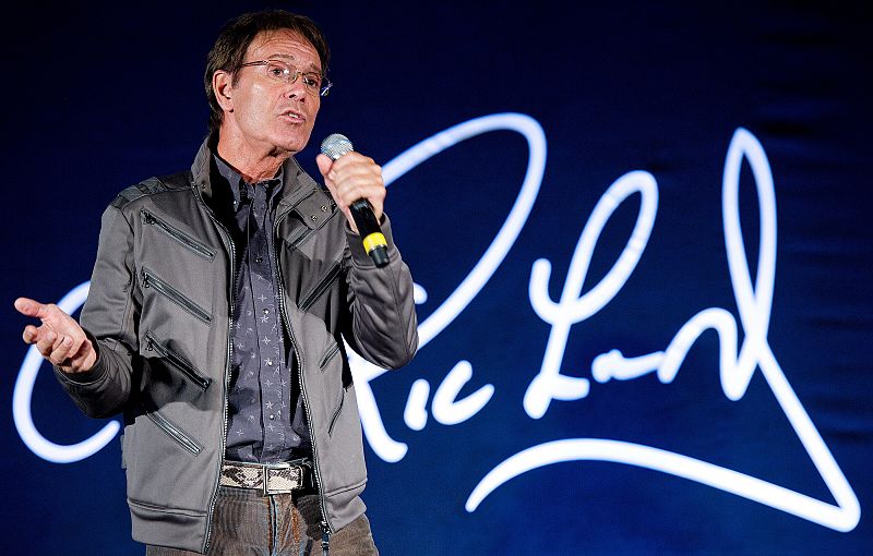 Tal día como hoy - Cliff Richard - Escuchar ahora