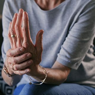 Artrosis y artritis: diferencias, causas y soluciones