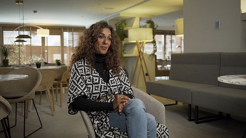 Tal día como hoy - Rosario Flores - Escuchar ahora