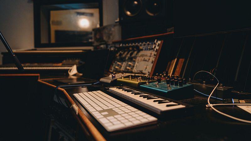 Tal día como hoy - Future - Escuchar ahora