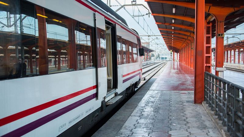 Fin de mes - Sector ferroviario: anatomía de una huelga - Escuchar ahora