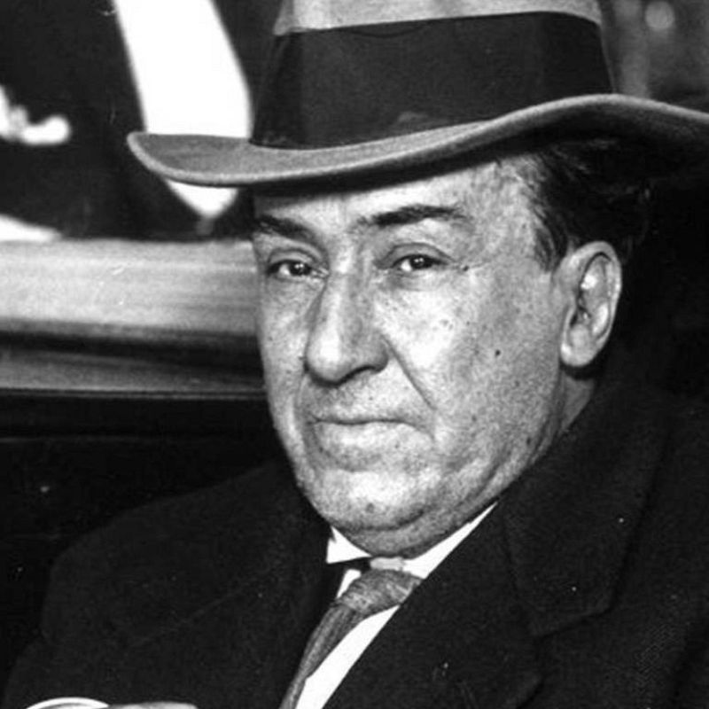 El alma y la esencia de Antonio Machado descrita a través de la mirada de intelectuales, artistas y pensadores en 1983 en RNE - Tirando de archivo en Radio 5 | Escuchar