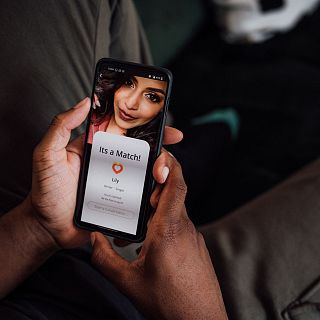 Amor líquido: todo se gasta, todo es intercambiable