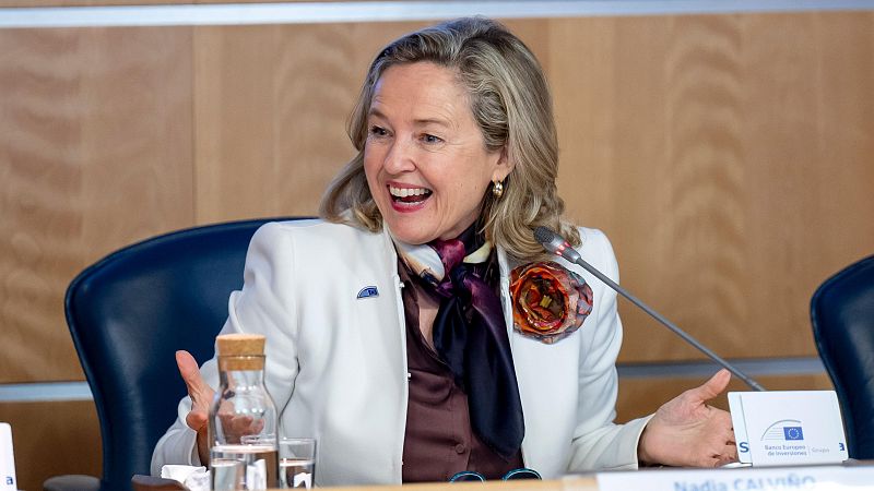 Calviño: "Europa es una superpotencia, pero nos falta autonomía" - Las mañanas de RNE | Escuchar