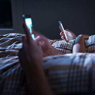 Pantallas en la cama, m�quinas serviles y libros que nos llevan a la Luna