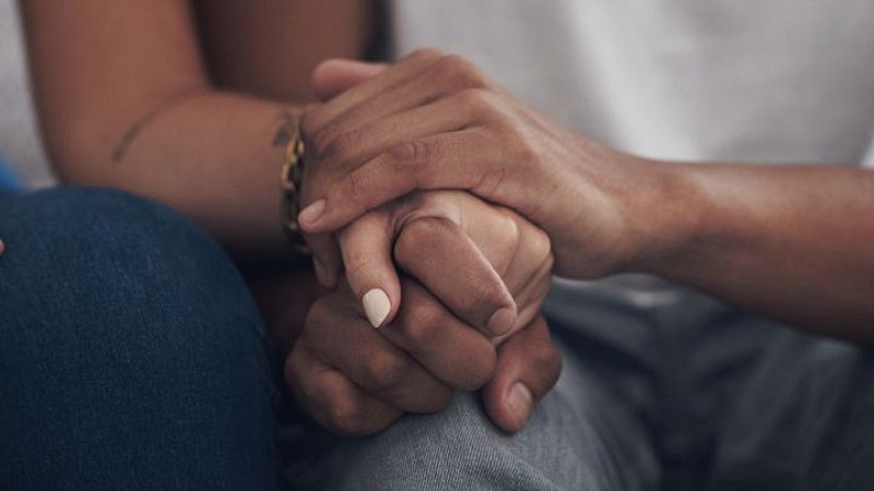 El amor, otra razón para migrar en América Latina - Hora América | Escuchar