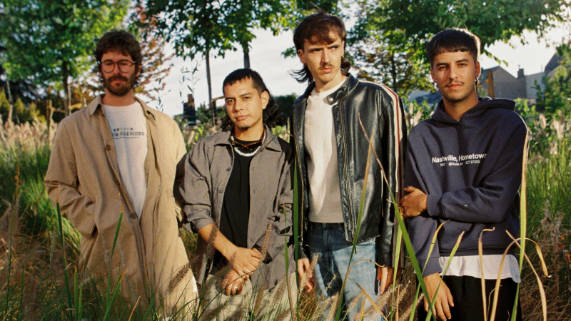 Capitán Demo - Hace tiempo que quiero estar así, Toldos Verdes - 14/02/26 - Capitán Demo | Escuchar