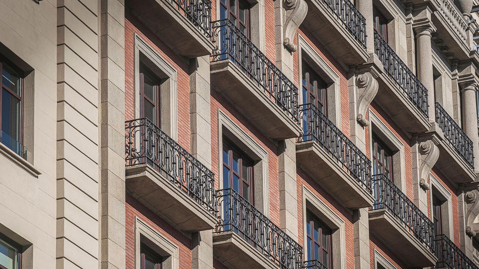 Els experts avalen "limitar" la compra especulativa d'habitatges