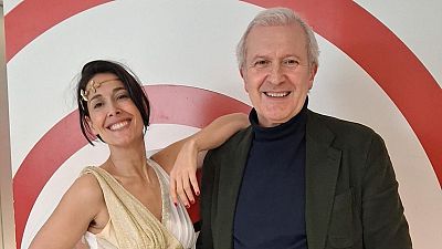 No es un d�a cualquiera - Verba Volant con Emilio del R�o | Escuchar