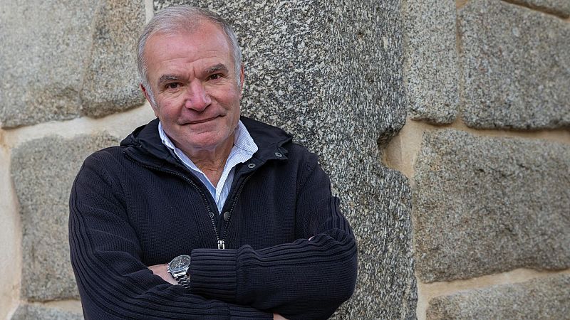 Arturo, el excavador - España en la historia | Escuchar