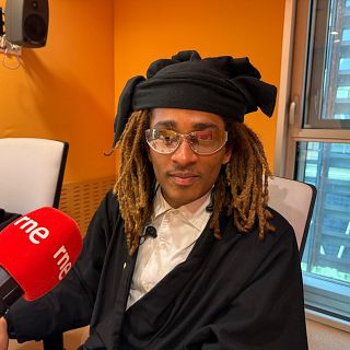 Ótomundi: "No em preguntis d'on sóc sinó de quin món vinc"