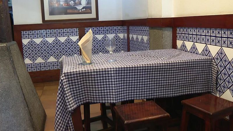 Bon dia i bona sort - Propiet�ria d?un bar esclata contra uns clients i es fa viral - Bon dia i bona sort | Escoltar