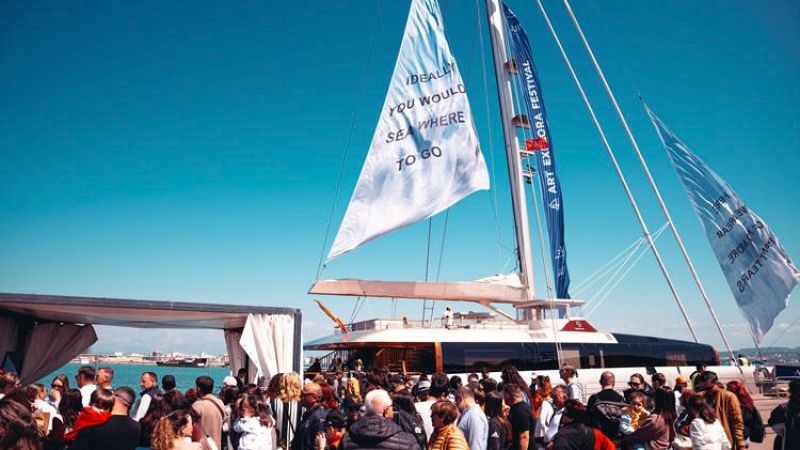 El Vaixell-Museu Art Explora arriba per primer cop a Barcelona