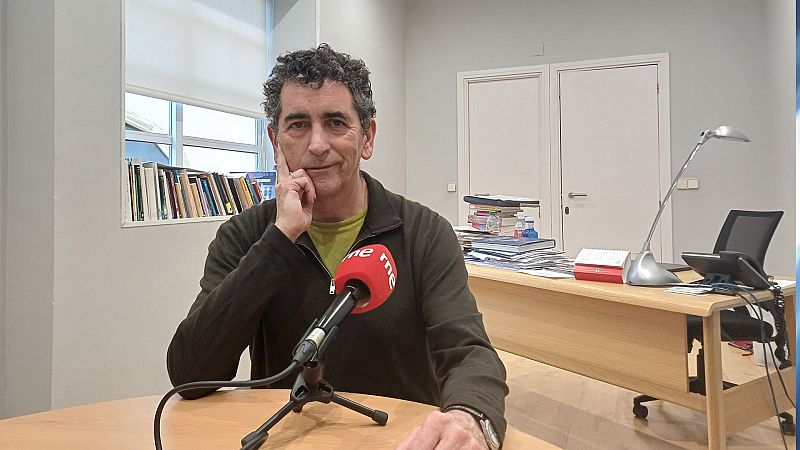 Jaquelandia - El ni�o de ojos luminosos�y Juan Mayorga - Jaquelandia | Escuchar