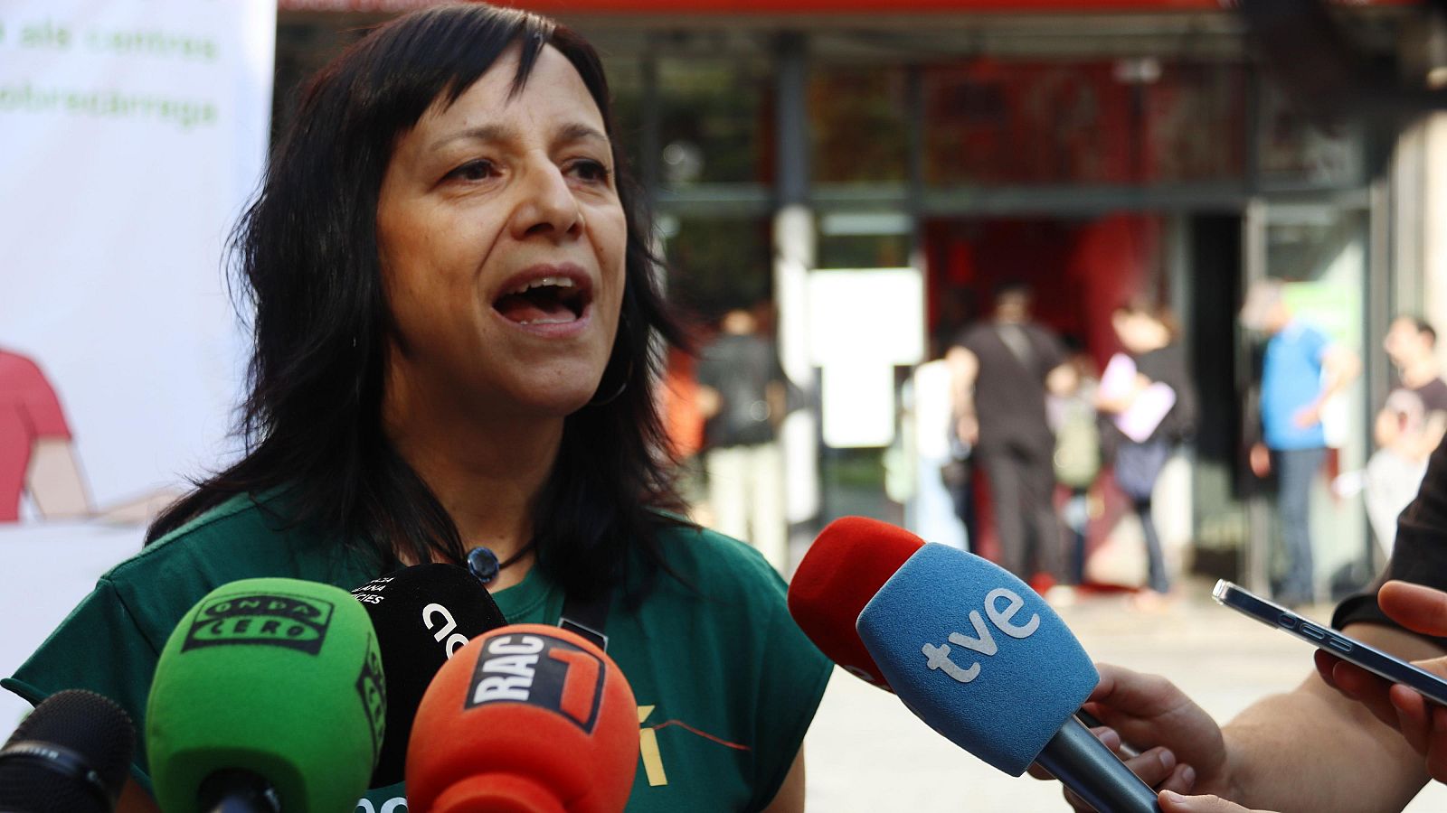 Els sindicats rebutgen la proposta de pujada del complement docent