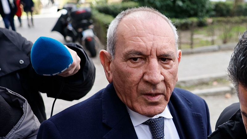 Abogado de la denunciante del DAO: "Perseguiremos la filtraci�n de sus datos" - Las ma�anas de RNE | Escuchar