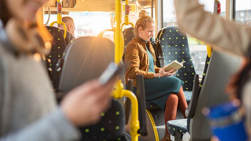 Creando que es gerundio - Libros a la calle - 22/02/26  - Escuchar ahora