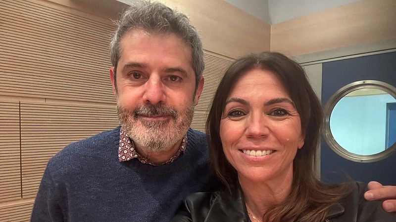 Libros de arena - Aitor Marín y 'Será por dinero' - Escuchar ahora