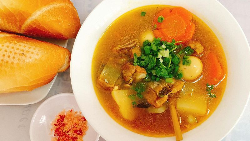 Bon dia i bona sort - Aix� es fa una sopa de verdures express bon�ssima - Bon dia i bona sort | Escoltar