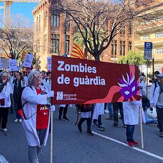 Els sindicats de docents amenacen amb una setmana de vaga al març