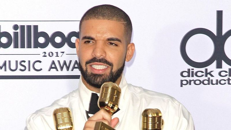 Rebobinando - Drake - One Dance (feat. Wizkid & Kyla) - 24/02/26 - Escuchar ahora