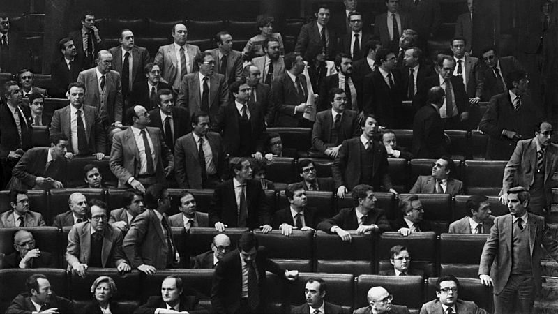 45 años del 23-F: así lo recuerdan quienes lo vivieron - Las mañanas de RNE | Escuchar