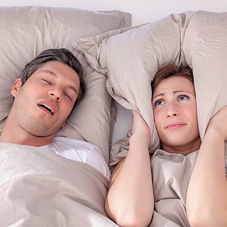 Adeu a roncar: consells de la doctora Núria Grau de l'Hospital del Mar