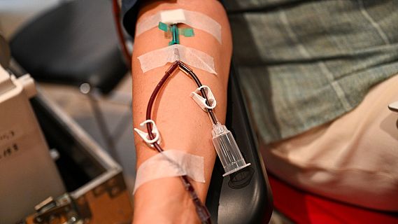 Els camps de futbol de Barcelona, epicentre de la fi de la gran campanya de plasma