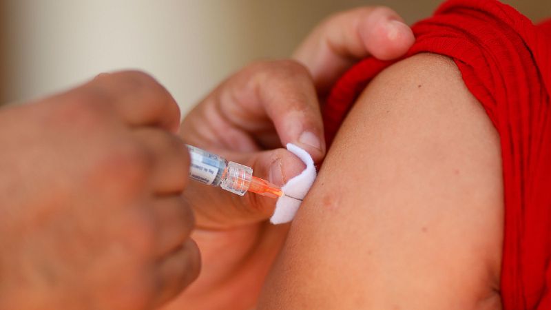 Cinco continentes - La corriente antivacunas hacer que Estados Unidos vuelva a luchar contra el sarampión - Escuchar ahora