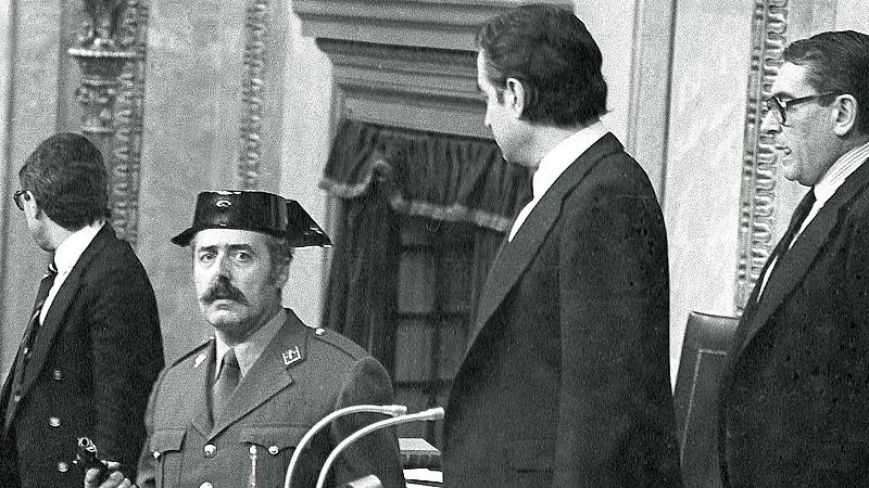 Desclasificación del 23-F: qué se sabe e incógnitas - Las mañanas de RNE | Escuchar