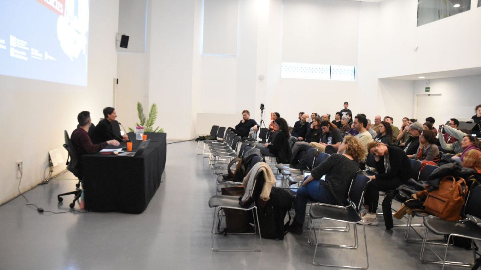 El Mobile Social Congress abordarà el colonialisme digital | Maria Huguet