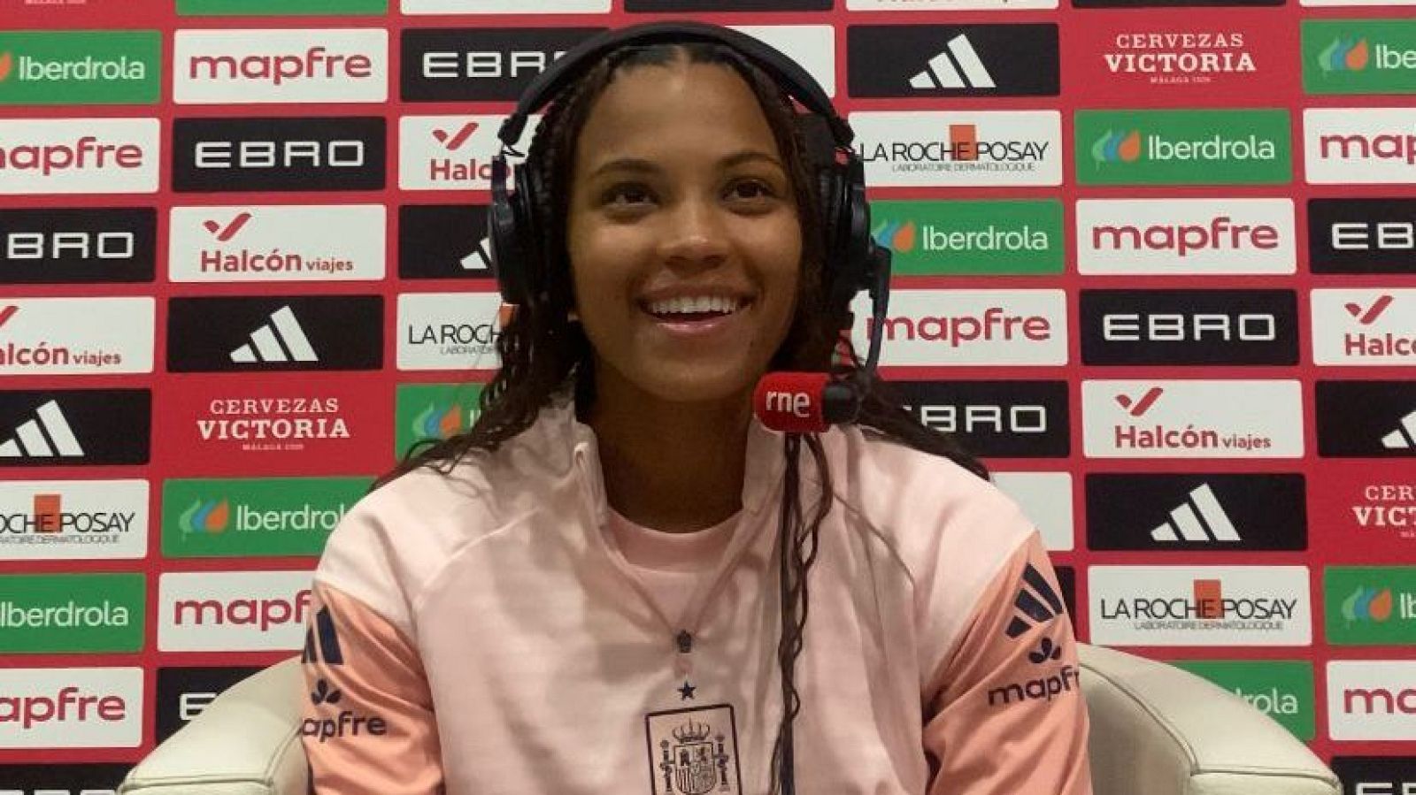 Vicky López: "Sería un sueño jugar un Mundial" - Escuchar ahora