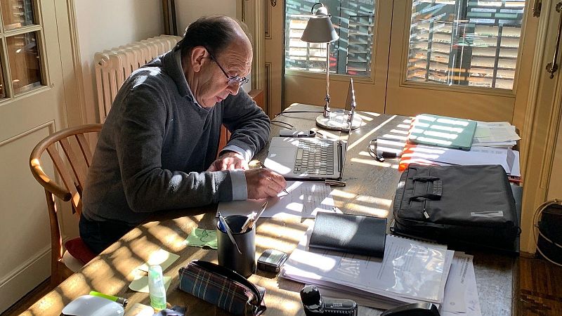 El Pla B - Andrea Vilallonga - Pepe Ribas convida l'arquitecte Daniel Freixes - El pla B | Escoltar