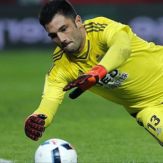 Antonio Adán: "He cogido uno de los últimos vuelos que han salido de Teherán"